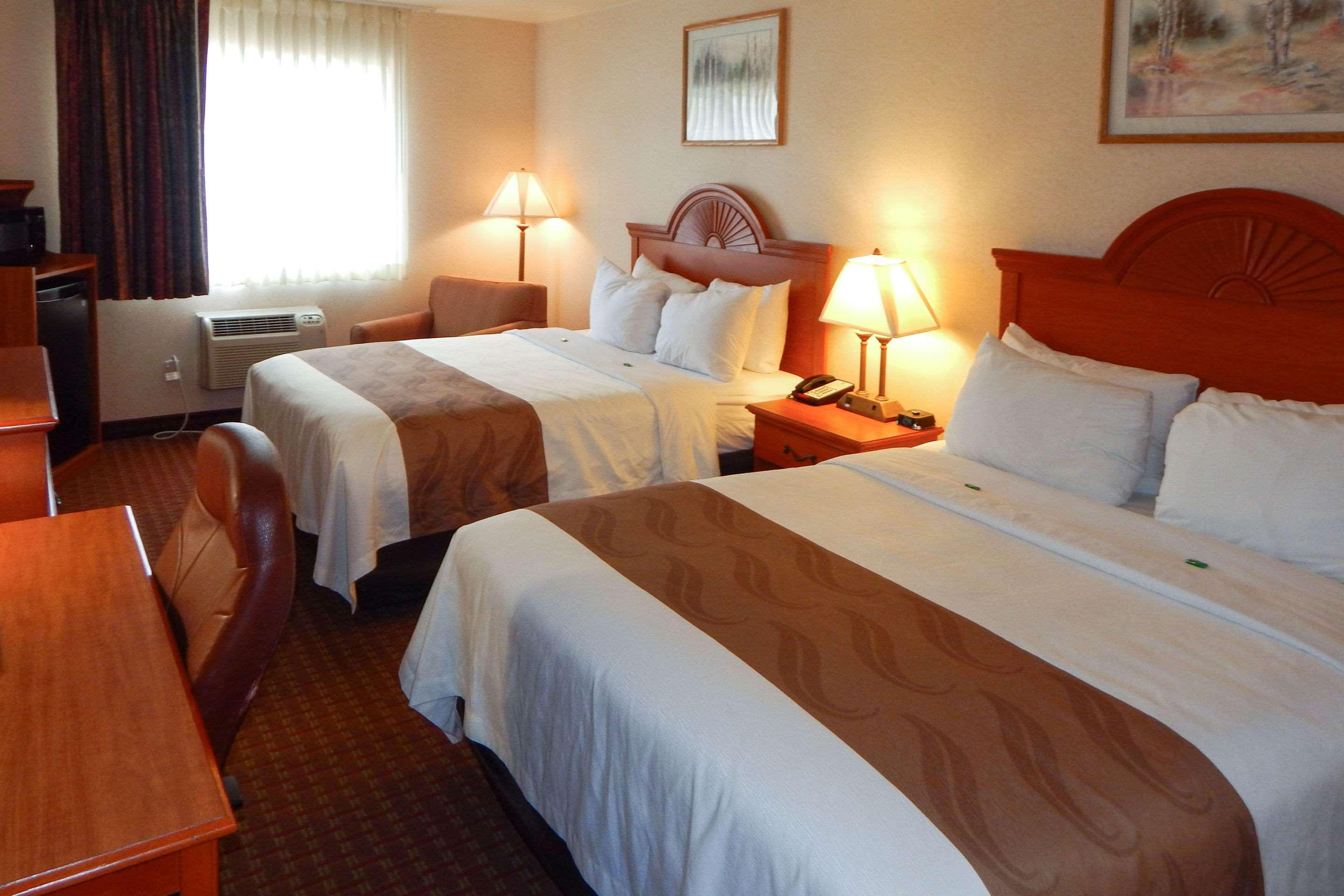 Spark By Hilton Sheridan Bagian luar foto